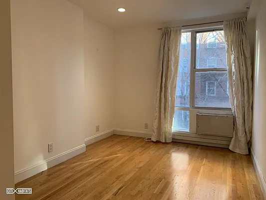 Rented by Citi Habitats | media 4