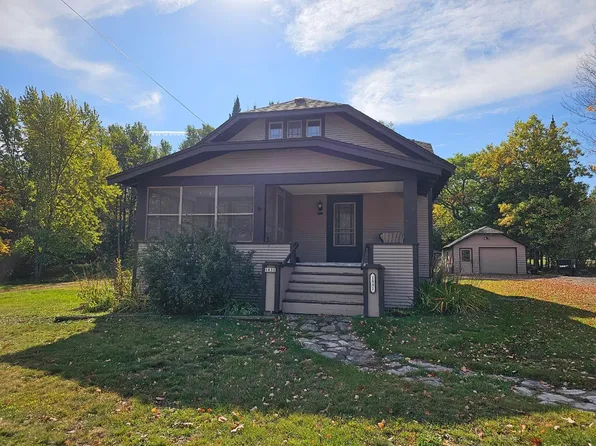 1831 River St, Rhinelander, WI 54501