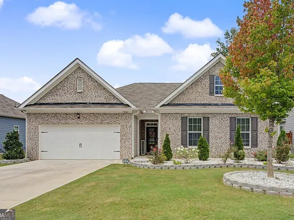 7442 Jennadee Dr, Fairburn, GA 30213