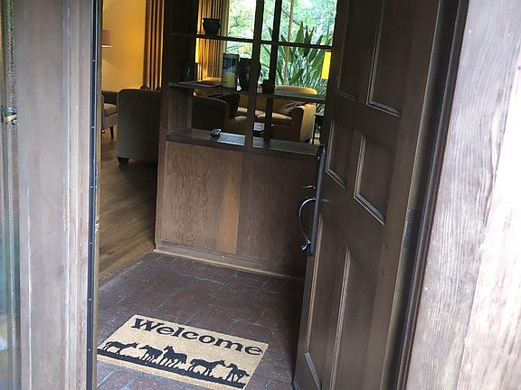 4th image of 4664 El Camino Corto La Canada