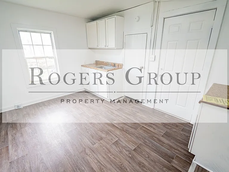 434 Owen St — Photo 4