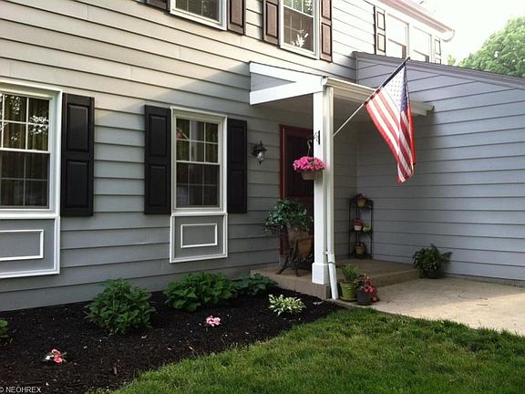 3rd image of 3880 Bellwood Dr SE