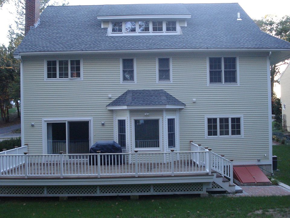 2nd image of 21 Shade St