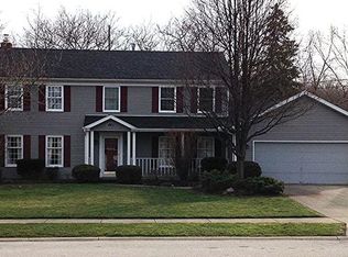 31103 Jonathan Ln, Bay Village, OH 44140