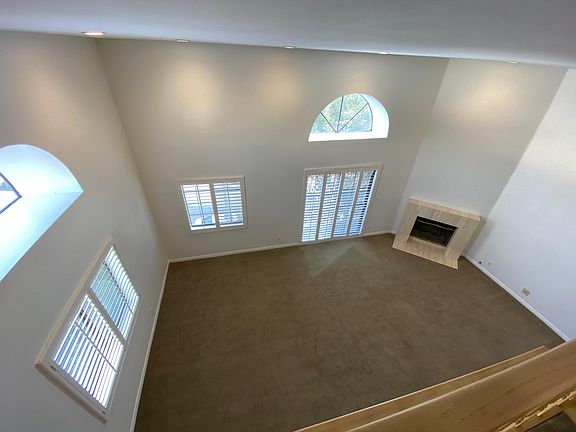 3rd image of 11737 Darlington Ave APT 302