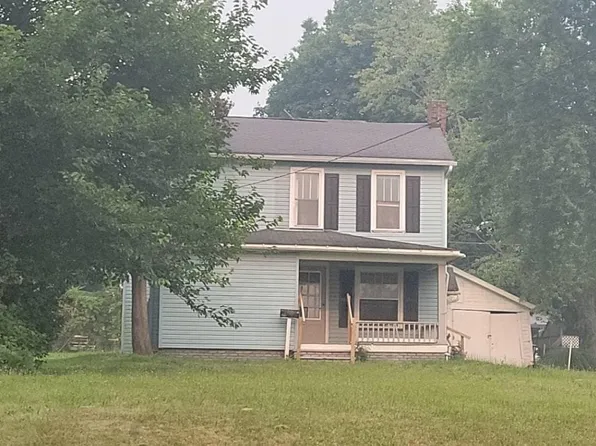678 Ohio Ave, Salem, OH 44460