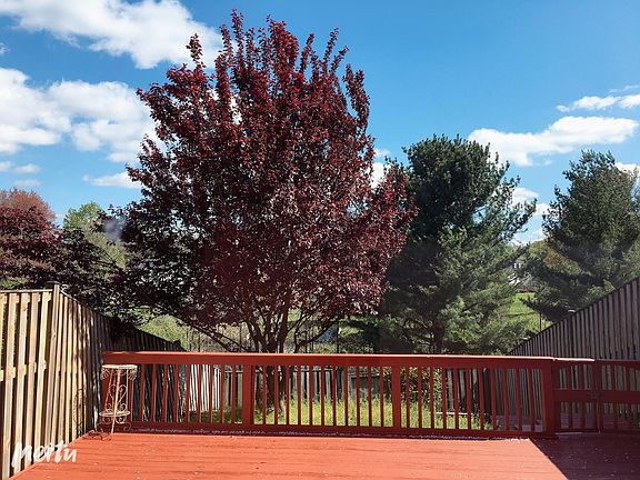 4th image of 15902 Indian Hills Ter