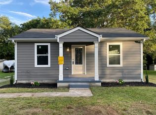 1253 SW Swann Dr, Gainesville, GA 30501