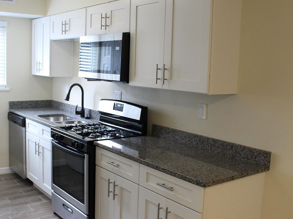 1st image of 1050 Wayne Ave APT 18