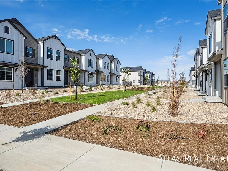The Villas at Ridgeline Vista — Photo 62