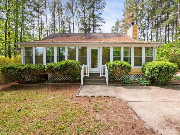 5924 Williamsburg Way, Durham, NC 27713