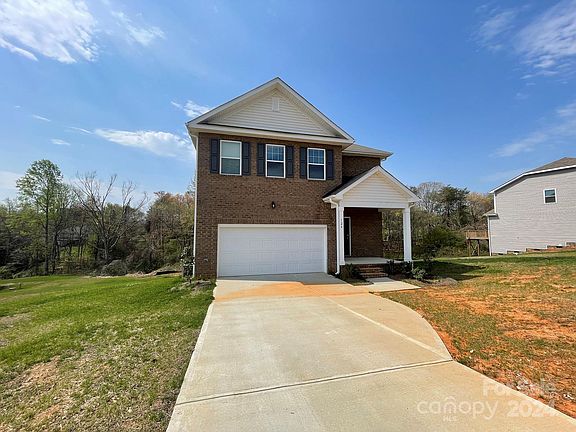 2nd image of 126 Lippard Springs Cir