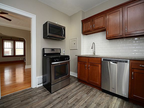 3rd image of 215 N 49th St Unit 215