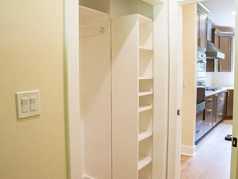 3423 Yellow Creek Rd — Photo 14