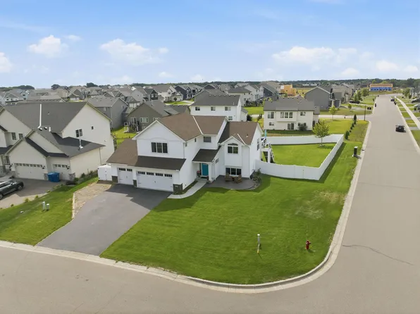 1310 142nd St E, Rosemount, MN 55068