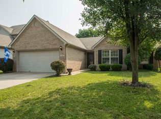 408 Skyview Ln, Lexington, KY 40511