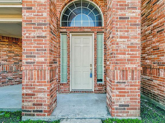 4th image of 8660 Mattie Ln