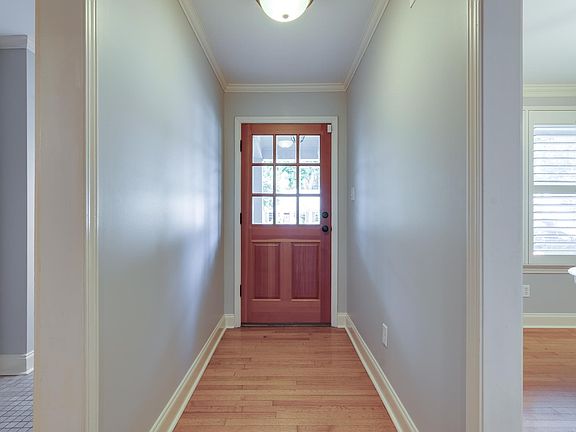 3rd image of 3800 Highland Park Pl