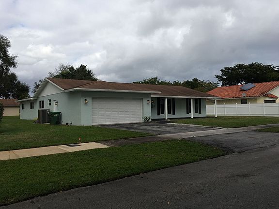 2nd image of 1713 NW 192nd St