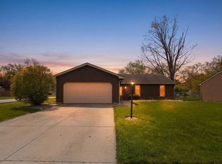 7534 Tipperary Trl, Fort Wayne, IN 46815