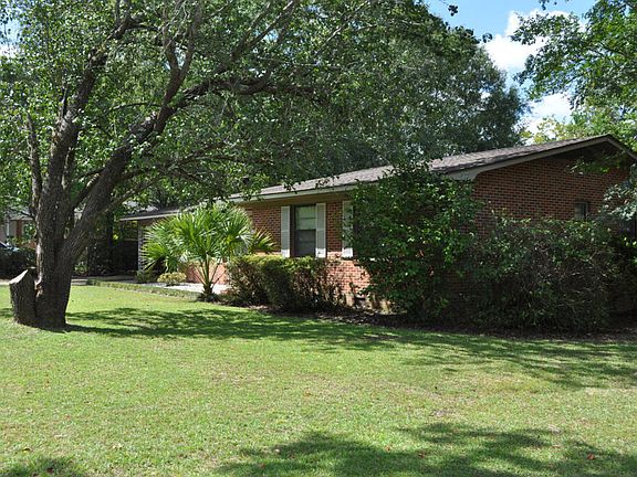 4th image of 708 Willow Ct