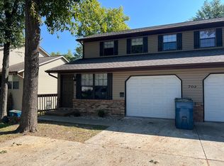 702 Graham Ln #B, Collinsville, IL 62234