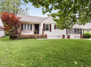 5504 W 50th Ter, Roeland Park, KS 66202