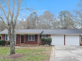 125 Pinevale Dr, Salisbury, NC 28144