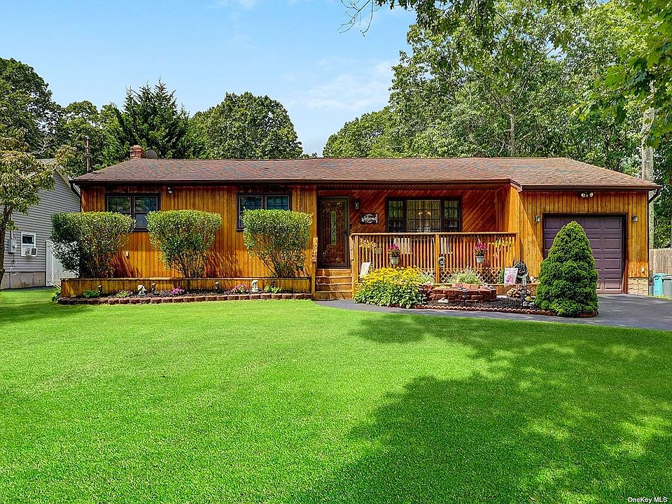 1st image of 332 Orchid Dr