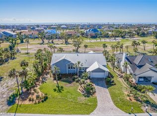 1290 Par View Dr, Sanibel, FL 33957