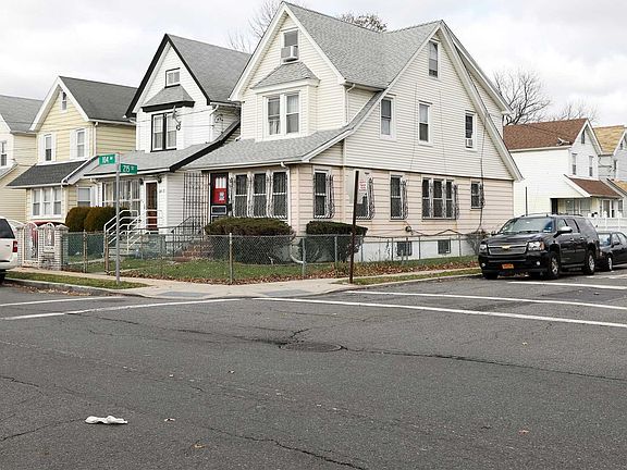 2nd image of 21419 104th Ave