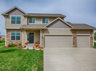 514 SW 40th St, Ankeny, IA 50023