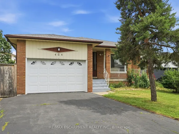 464 Louis Dr, Mississauga, ON L5B 2J6