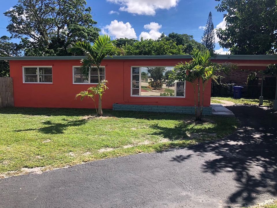1st image of 190 NW 31st Ave