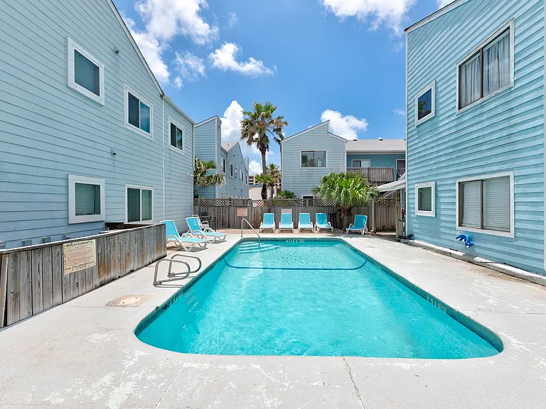 15010 Leeward Dr #2-ID1268401P — Photo 6