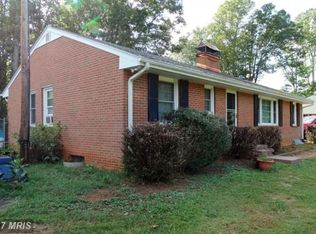 202 Orange Rd, Pratts, VA 22731
