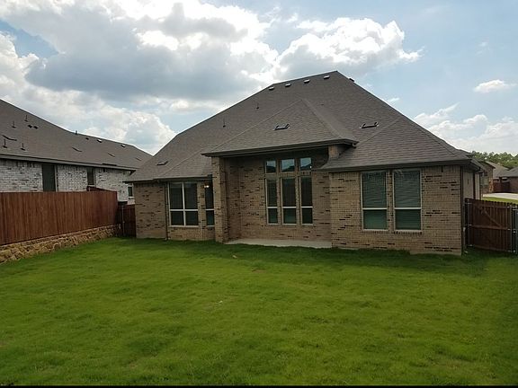 5th image of 7817 Highcroft Dr