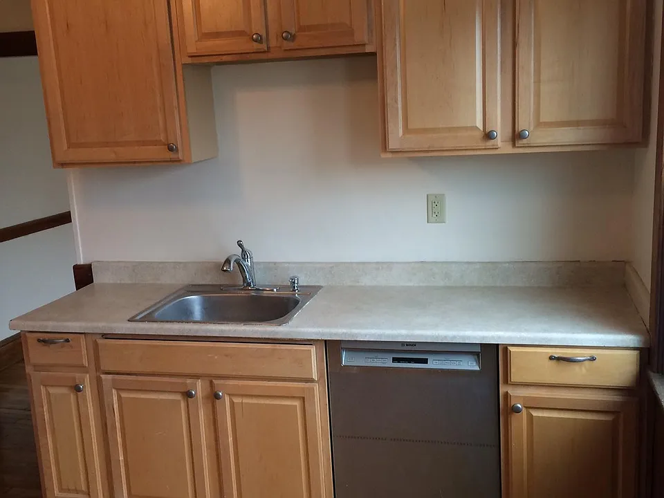 Kitchen cabinets