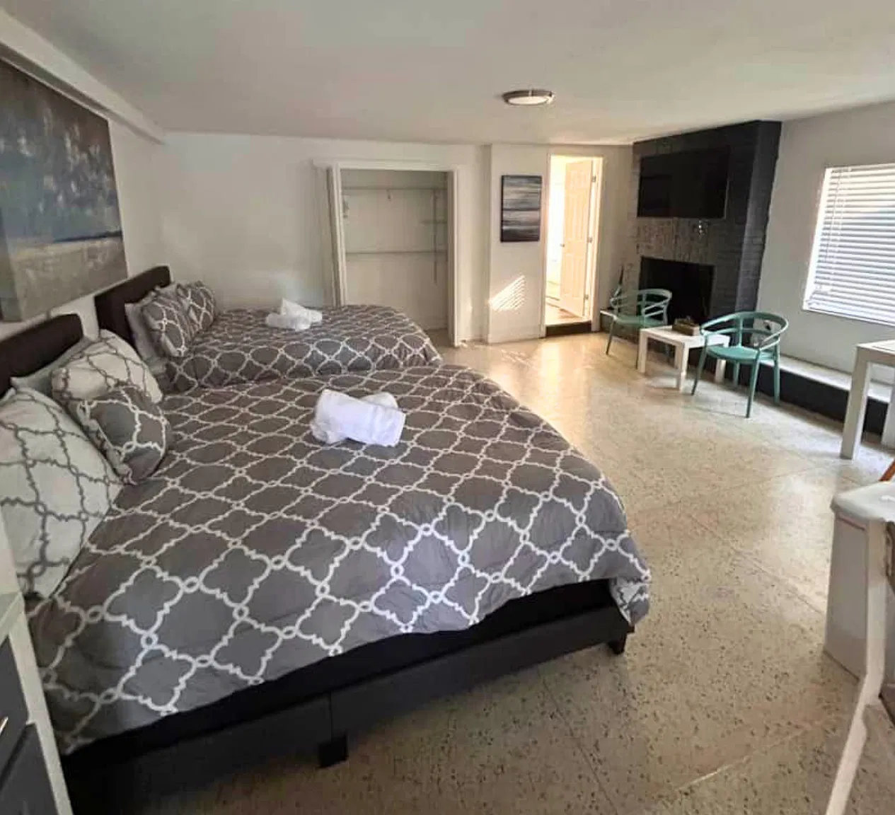 1 bed, $1,400 — Photo 2