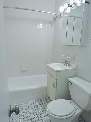 Rented by City & Suburban | media 41