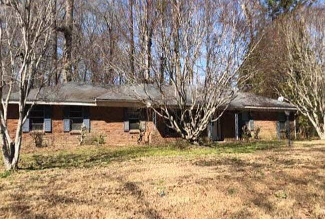 1st image of 1 Dogwood Hts