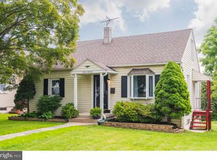 1513 Stirling St, Coatesville, PA 19320