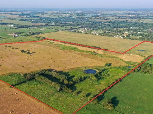 97 W 231st Rd, Beggs, OK 74421