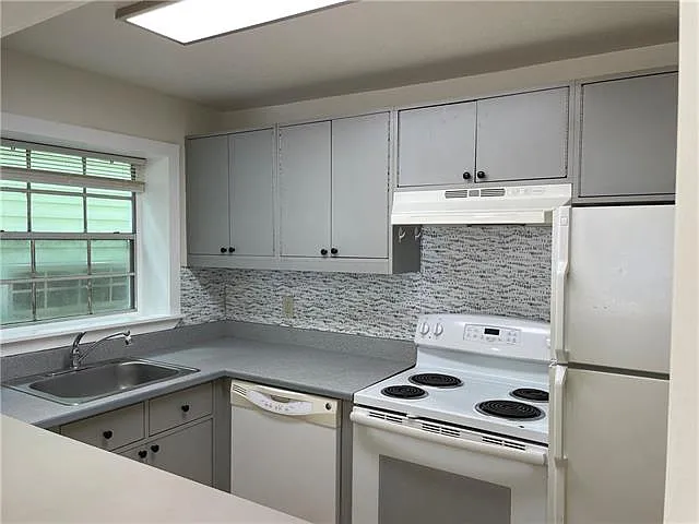 1405 Terpsichore St #2 — Photo 8