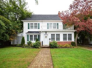 331 Grosvenor St, Flushing, NY 11363