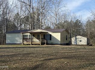 405 Old Poplar Springs School Rd, Wildersville, TN 38388