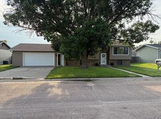 802 S Commercial St, Plainville, KS 67663