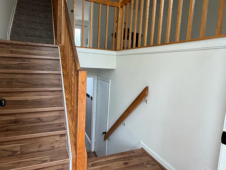 9609 Clocktower Ln — Photo 2