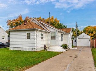 318 7th Ave W, West Fargo, ND 58078