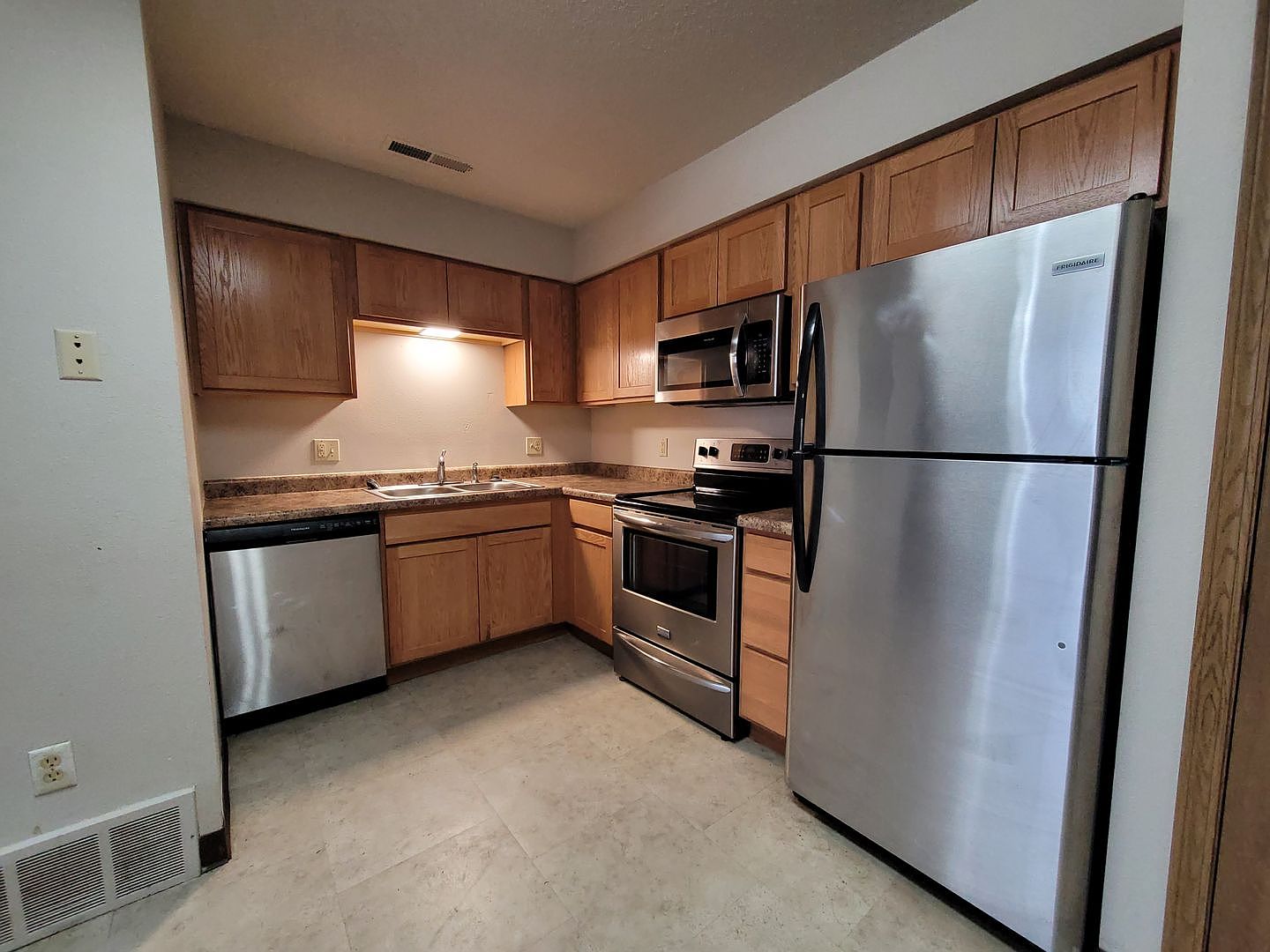 2601 Lakeside Dr 2, Iowa City, IA 52240 Zillow